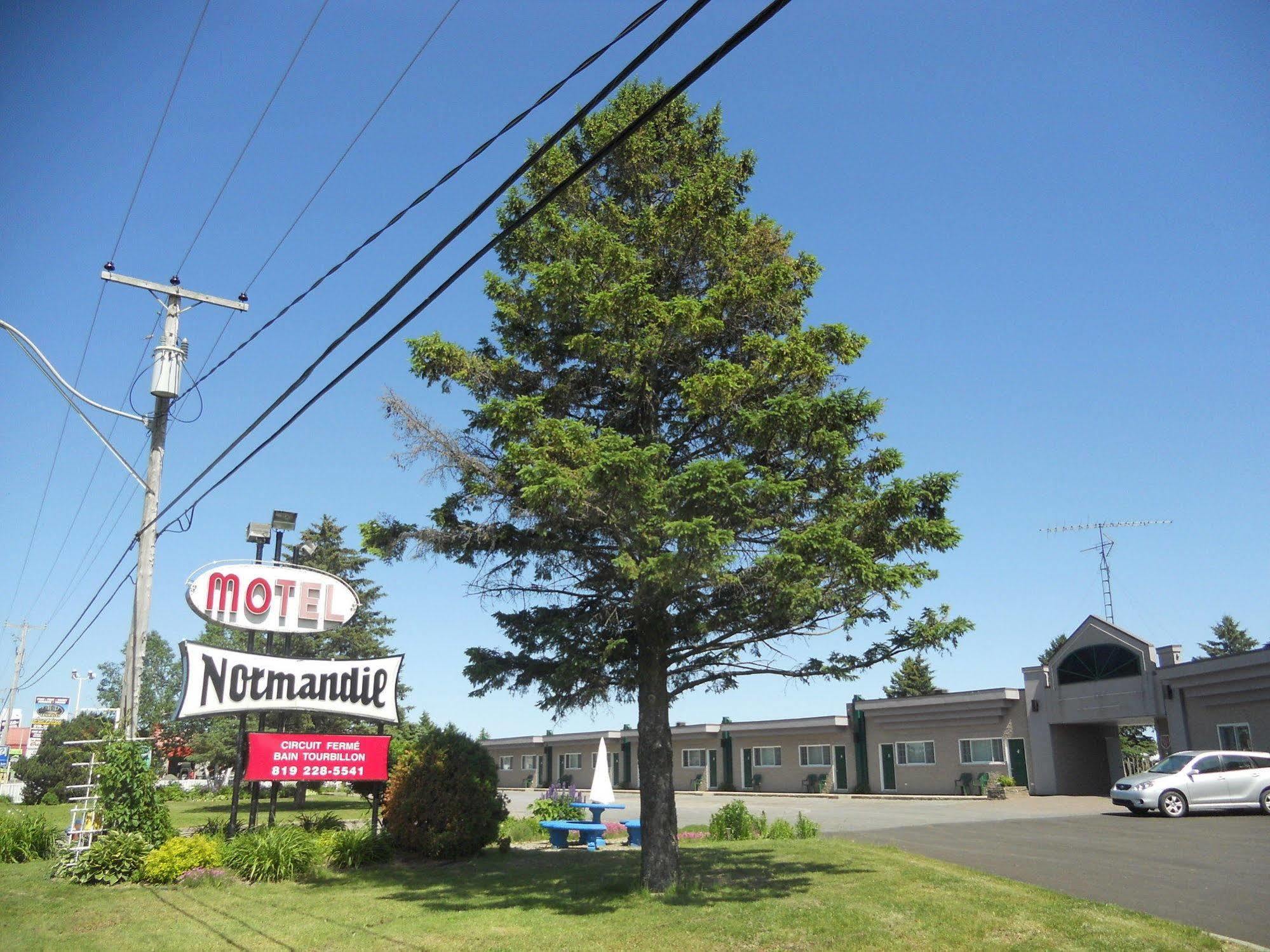 Motel Normandie Louiseville エクステリア 写真
